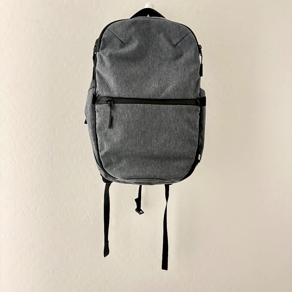AER City Pack Pro (Gray) | 24L EDC & Travel Backpack